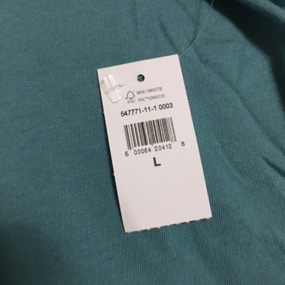 Gap V-Neck T-Shirt  Size Large   NWT - Picture 5 of 6